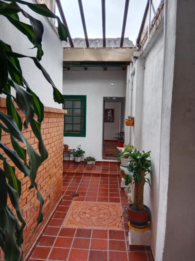 בוגוטה Casa De Lourdes - La Candelaria מראה חיצוני תמונה