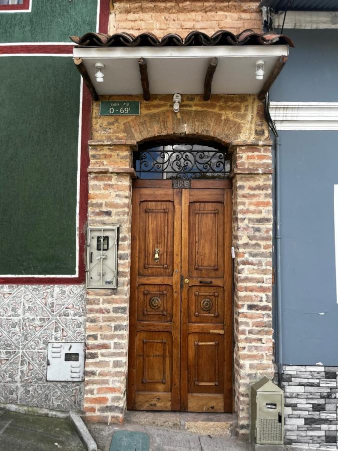 בוגוטה Casa De Lourdes - La Candelaria מראה חיצוני תמונה